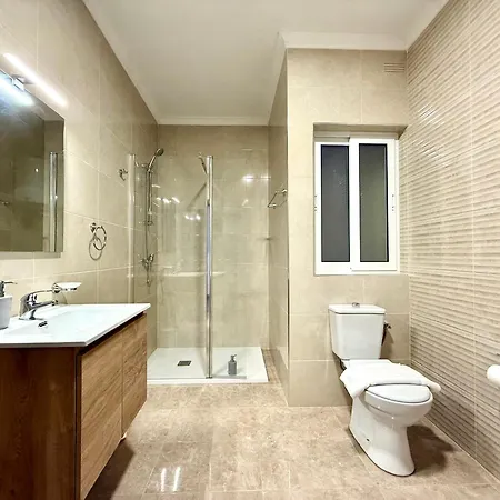 Appartamento New Apartment! Walking Distance To The Three Cities By Sf Homes
