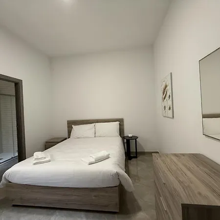 Appartamento New Apartment! Walking Distance To The Three Cities By Sf Homes Il-Fgura