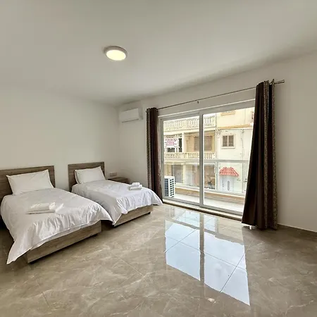 New Apartment! Walking Distance To The Three Cities By Sf Homes