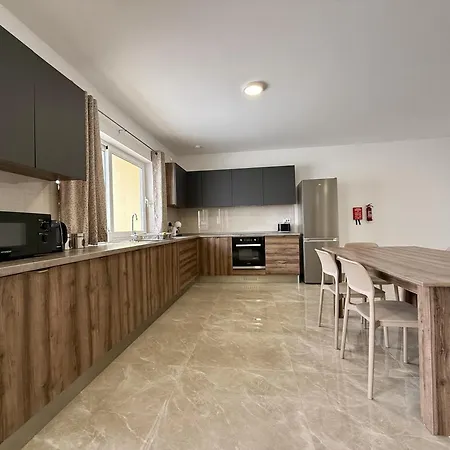 New Apartment! Walking Distance To The Three Cities By Sf Homes Apartament