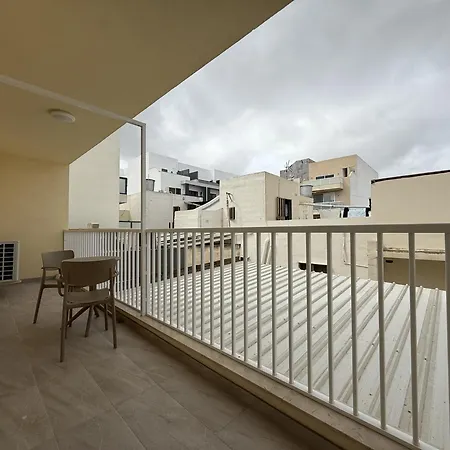 New Apartment! Walking Distance To The Three Cities By Sf Homes Apartamento Il-Fgura