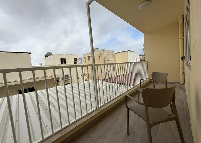 New Apartment! Walking Distance To The Three Cities By Sf Homes